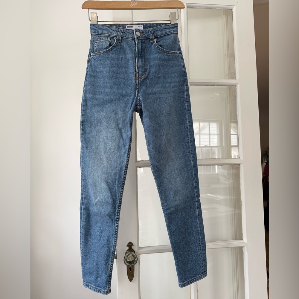 Bershka High Rise Blue Jeans